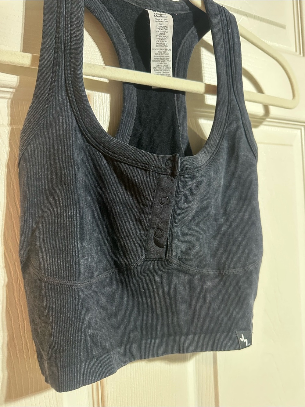 Black Ribbed Crop Tank - Picture 3 of 6